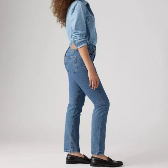 501 Original Fit Women's Jean - Picture 1 of 15